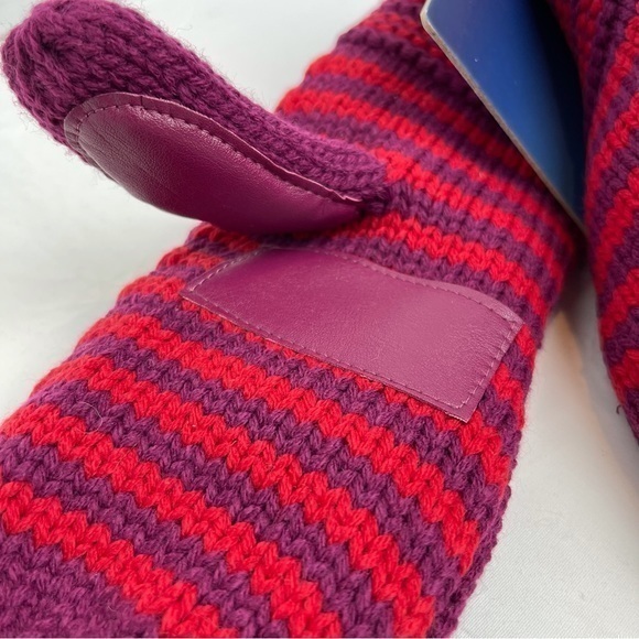 Isotoner Signature Smart Dri Mittens Sz. One Red/Purple - Picture 3 of 5